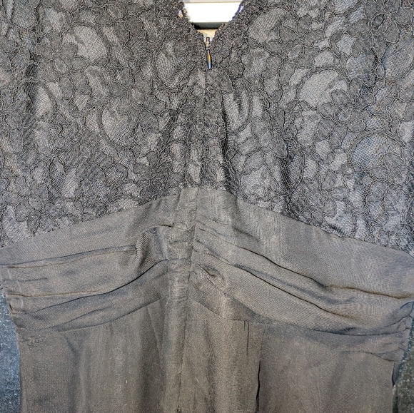 Stunning NWT beauty. - Picture 7 of 7